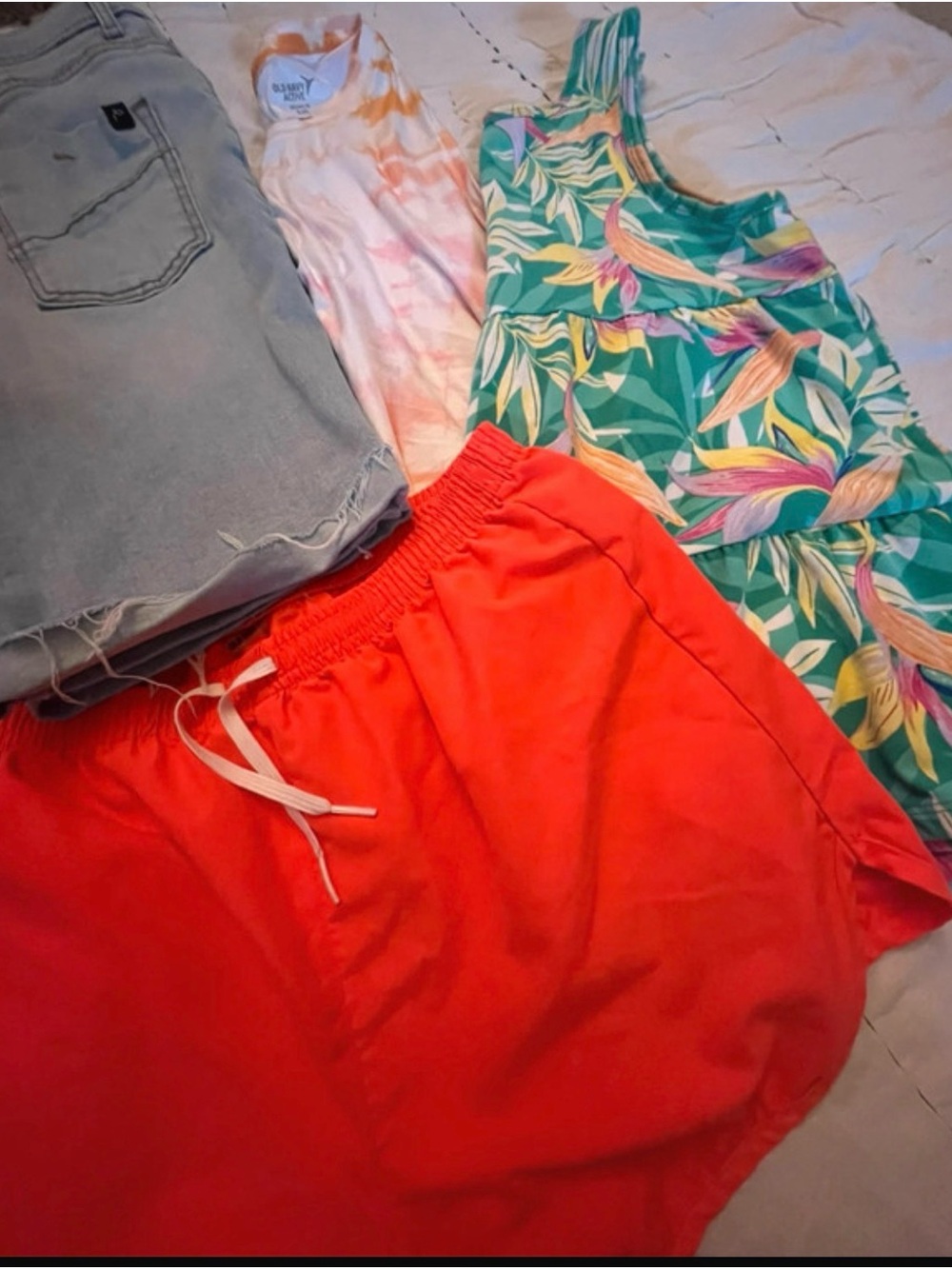Girls 6 piece bundle tanks and shirts - Picture 2 of 8